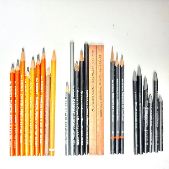 Quality Professional Artist Graphite & Charcoal Drawing & Sketching Pencils - Picture 2 of 3